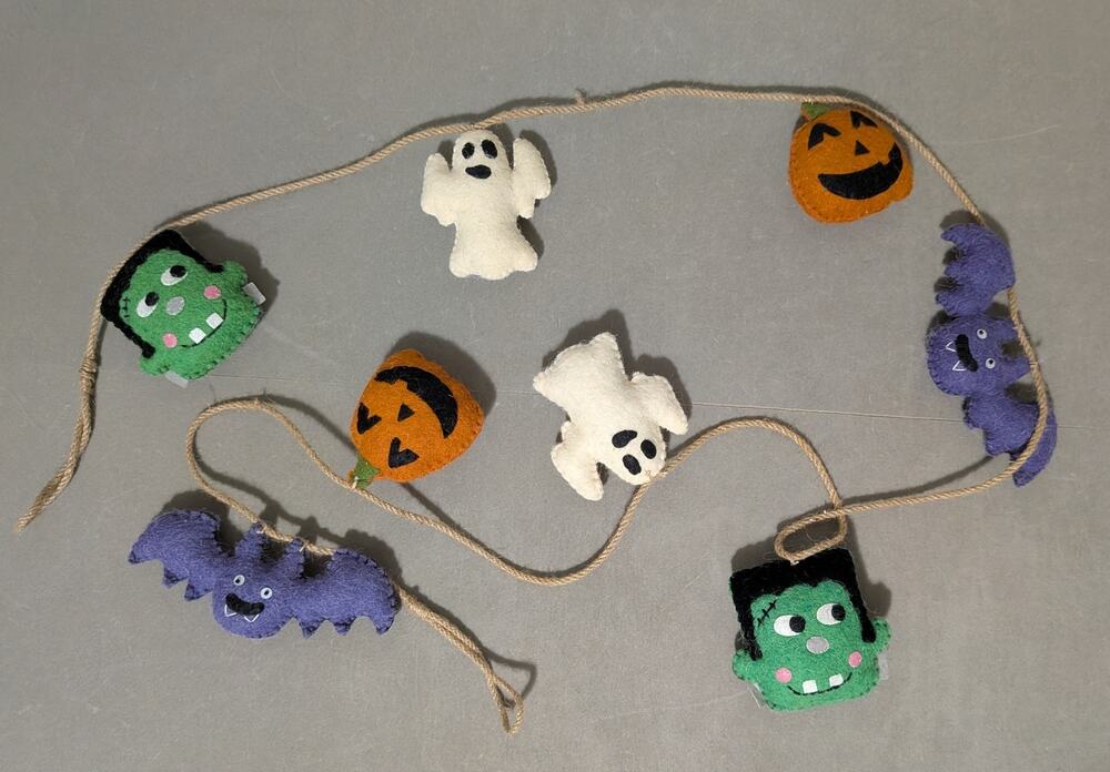 Felt Halloween Character Garland, Spooky Ghost Bat Pumpkin Frankenstein Banner